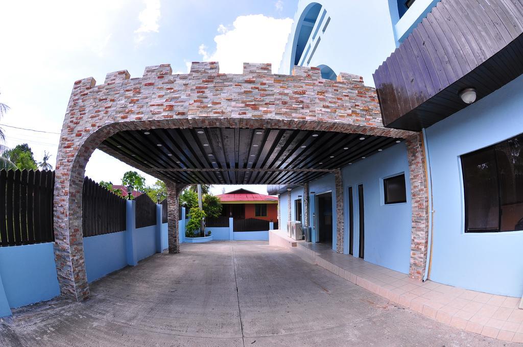 Blue Ocean View Hotel Koror Buitenkant foto