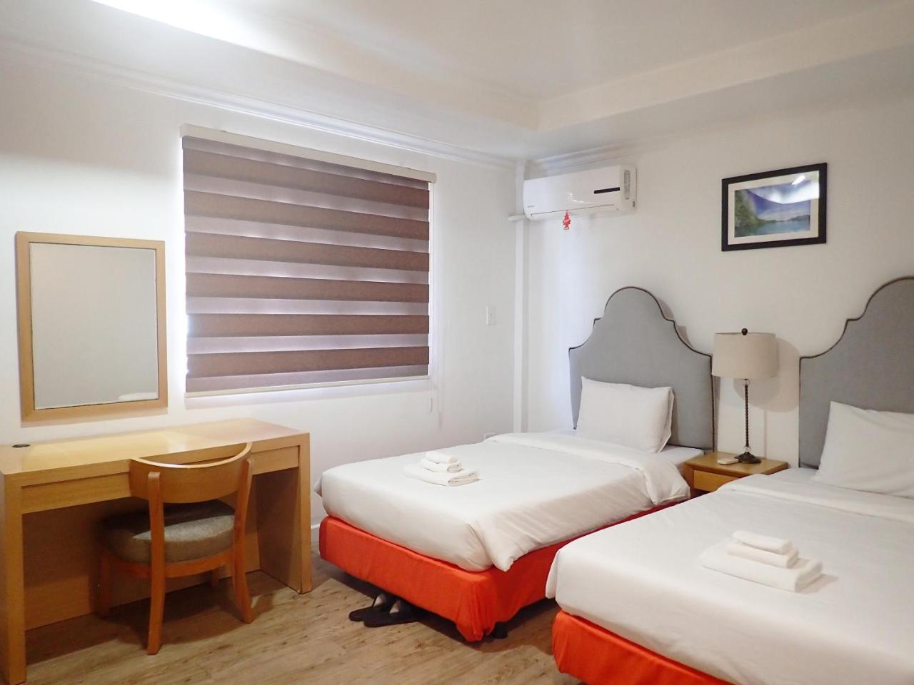 Blue Ocean View Hotel Koror Buitenkant foto